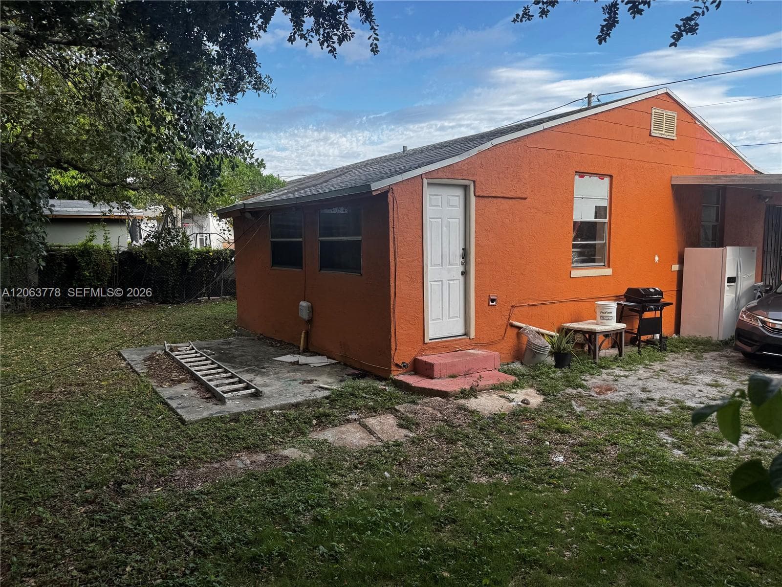 1361 NW 53rd St photo 2
