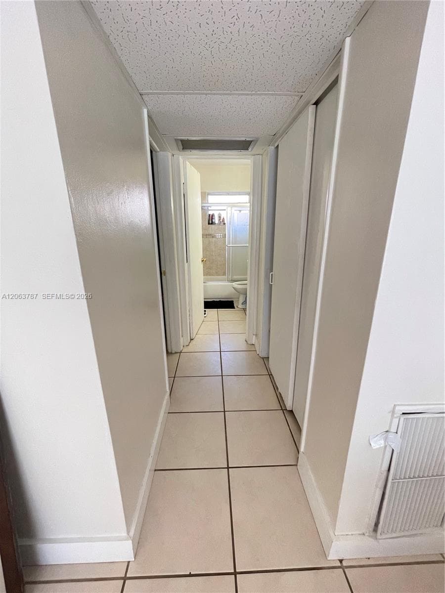 Seventeen Green Condo · #130 in Hallandale Beach - Photo 7