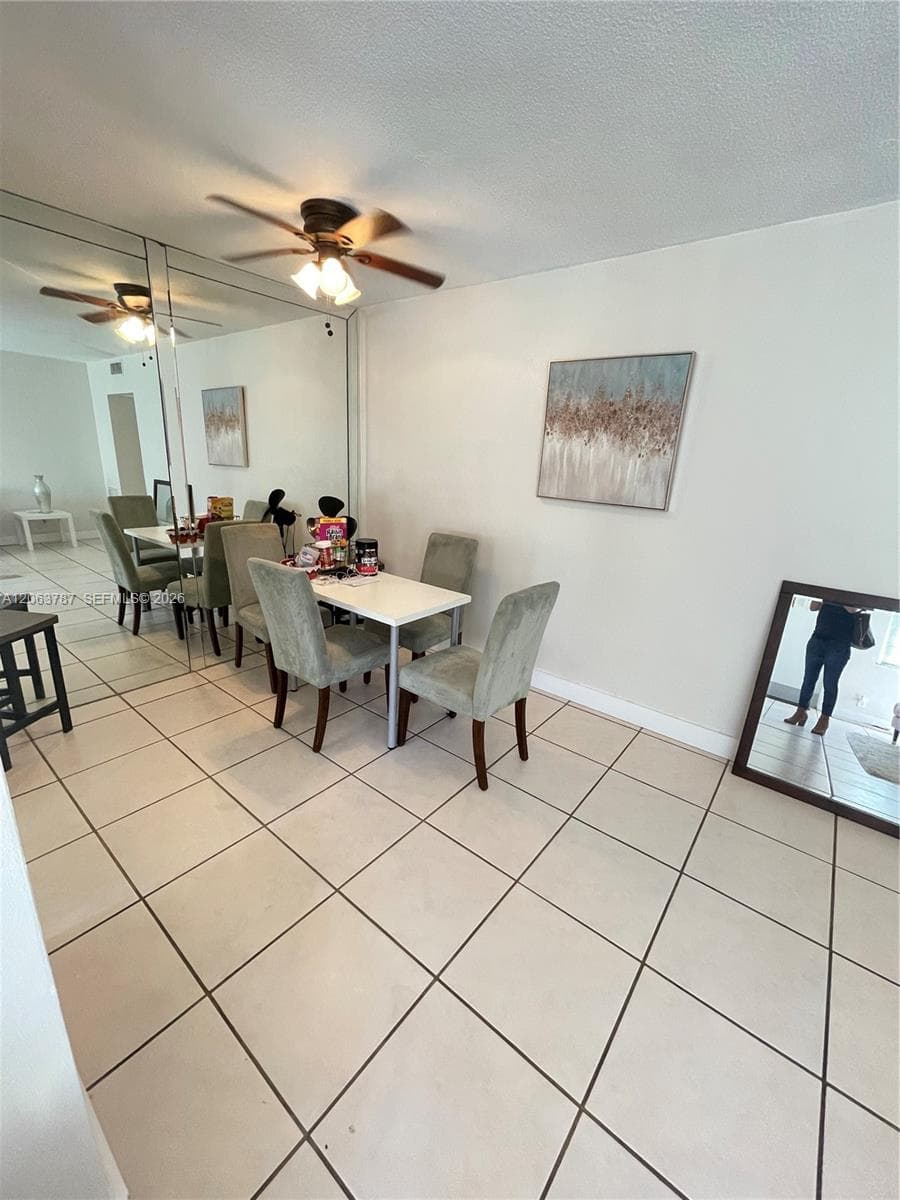 Seventeen Green Condo · #130 in Hallandale Beach - Photo 10