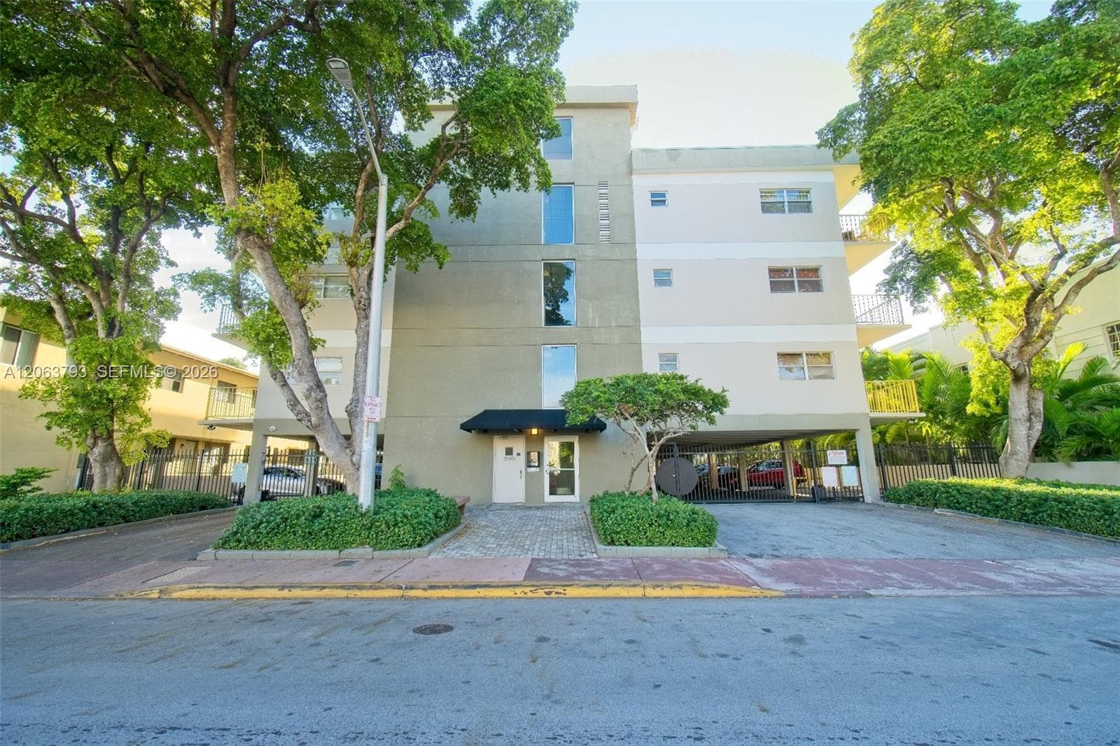 1818 Meridian House · #3G in Miami Beach - Photo 11
