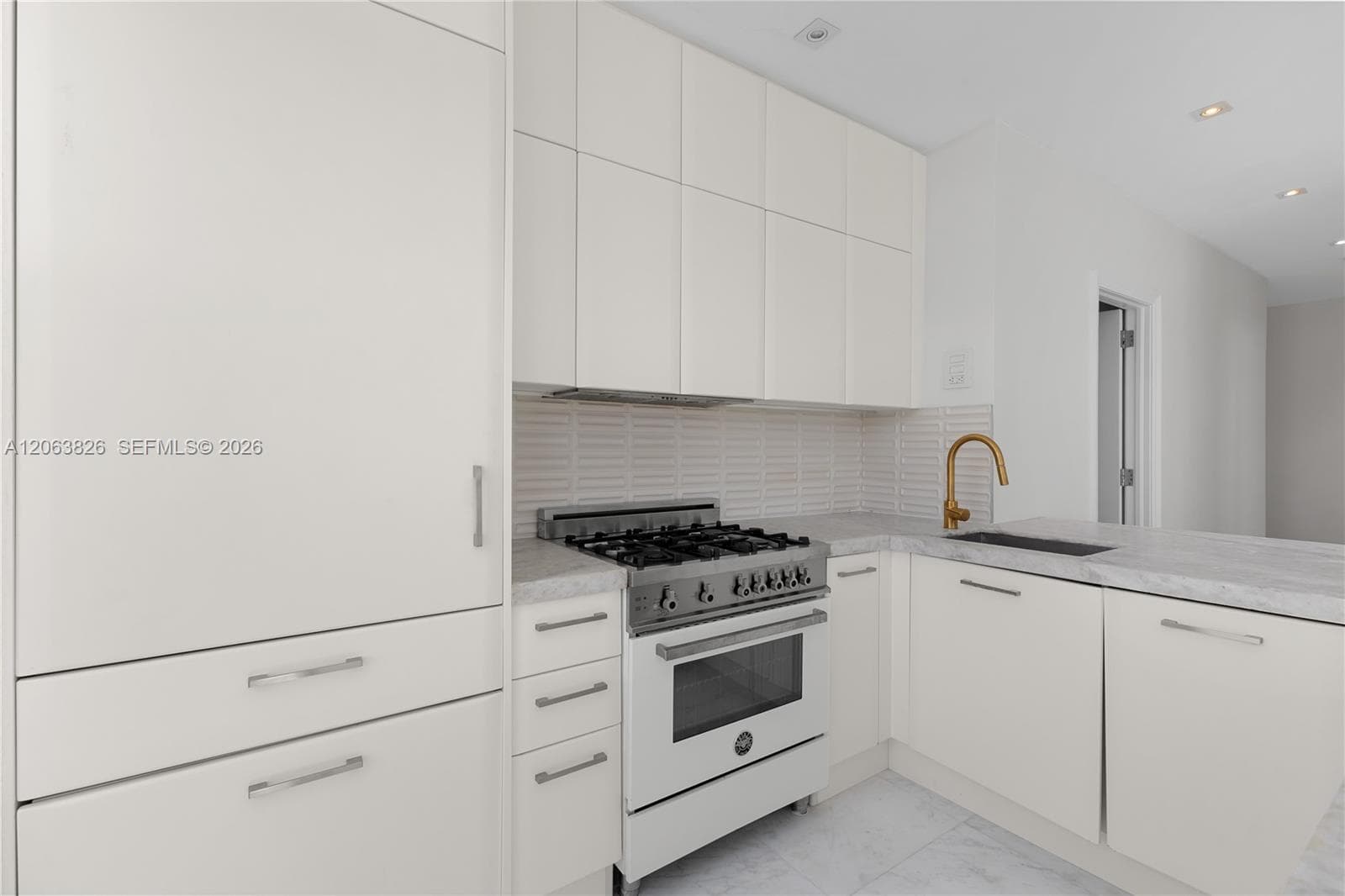 HELEN MAR CONDO · #7A in Miami Beach - Photo 9