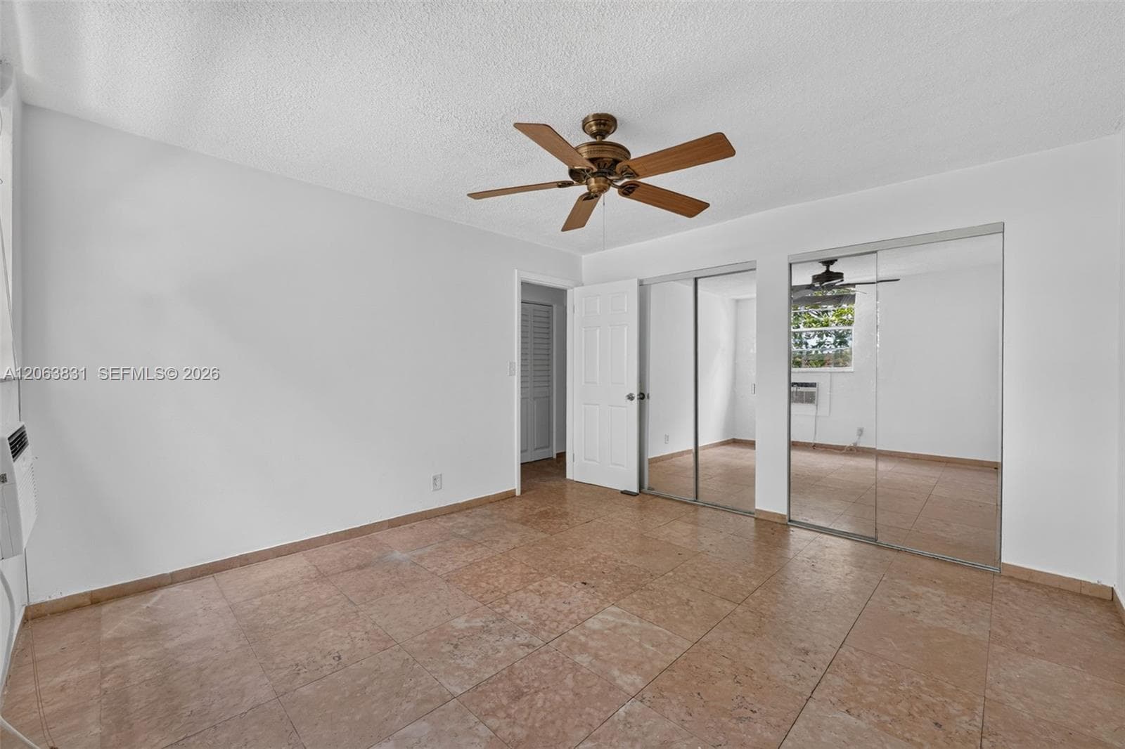 915 BLDG INC CONDO · #3D in Miami Beach - Photo 13