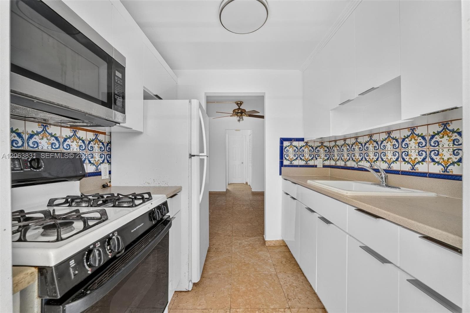 915 BLDG INC CONDO · #3D in Miami Beach - Photo 7