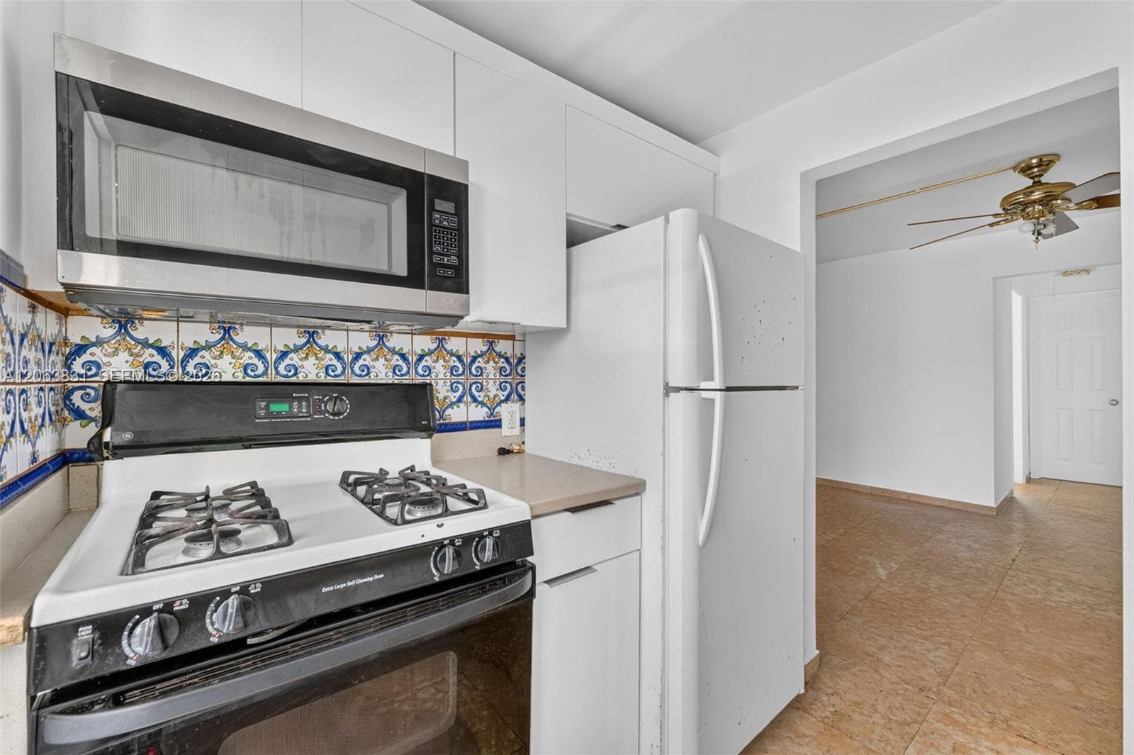 915 BLDG INC CONDO · #3D in Miami Beach - Photo 10