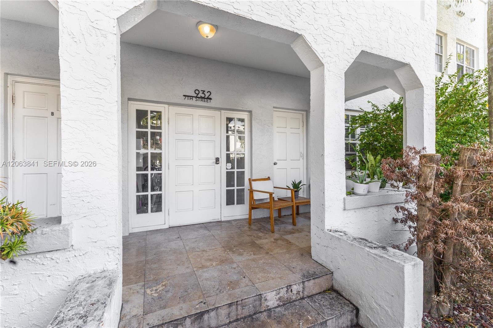 Friendly Corner · #932A in Miami Beach - Photo 17