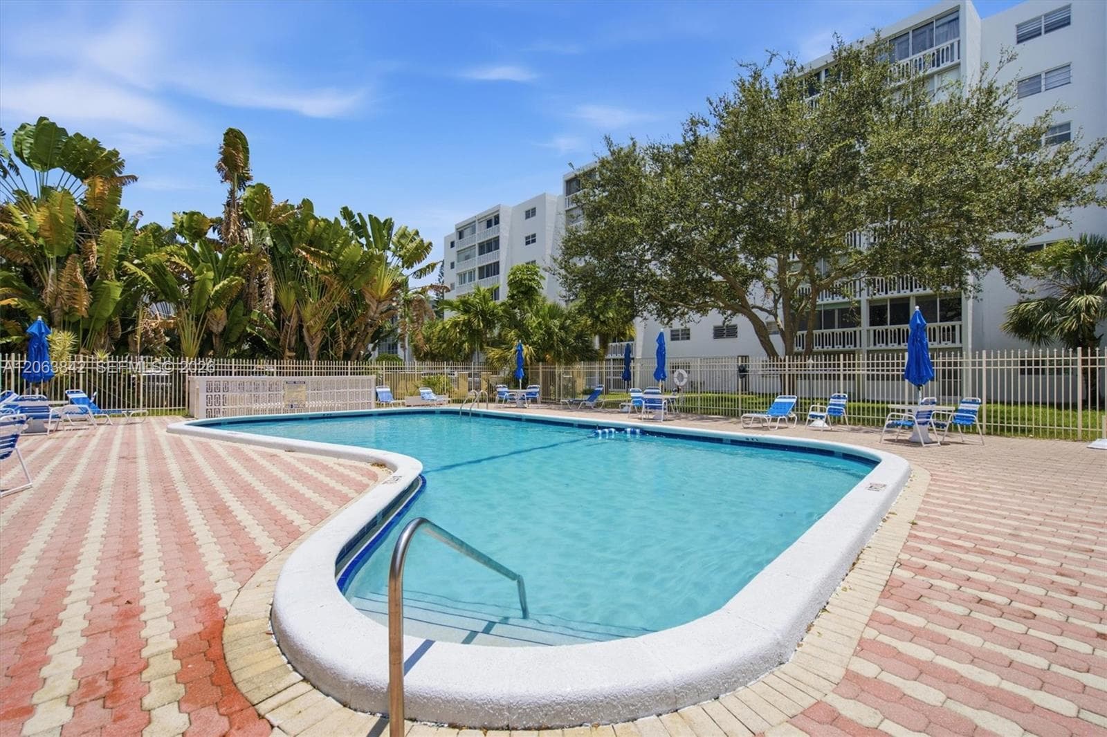 MEADOWBROOK CONDO APTS BL · #408 in Hallandale Beach - Photo 25