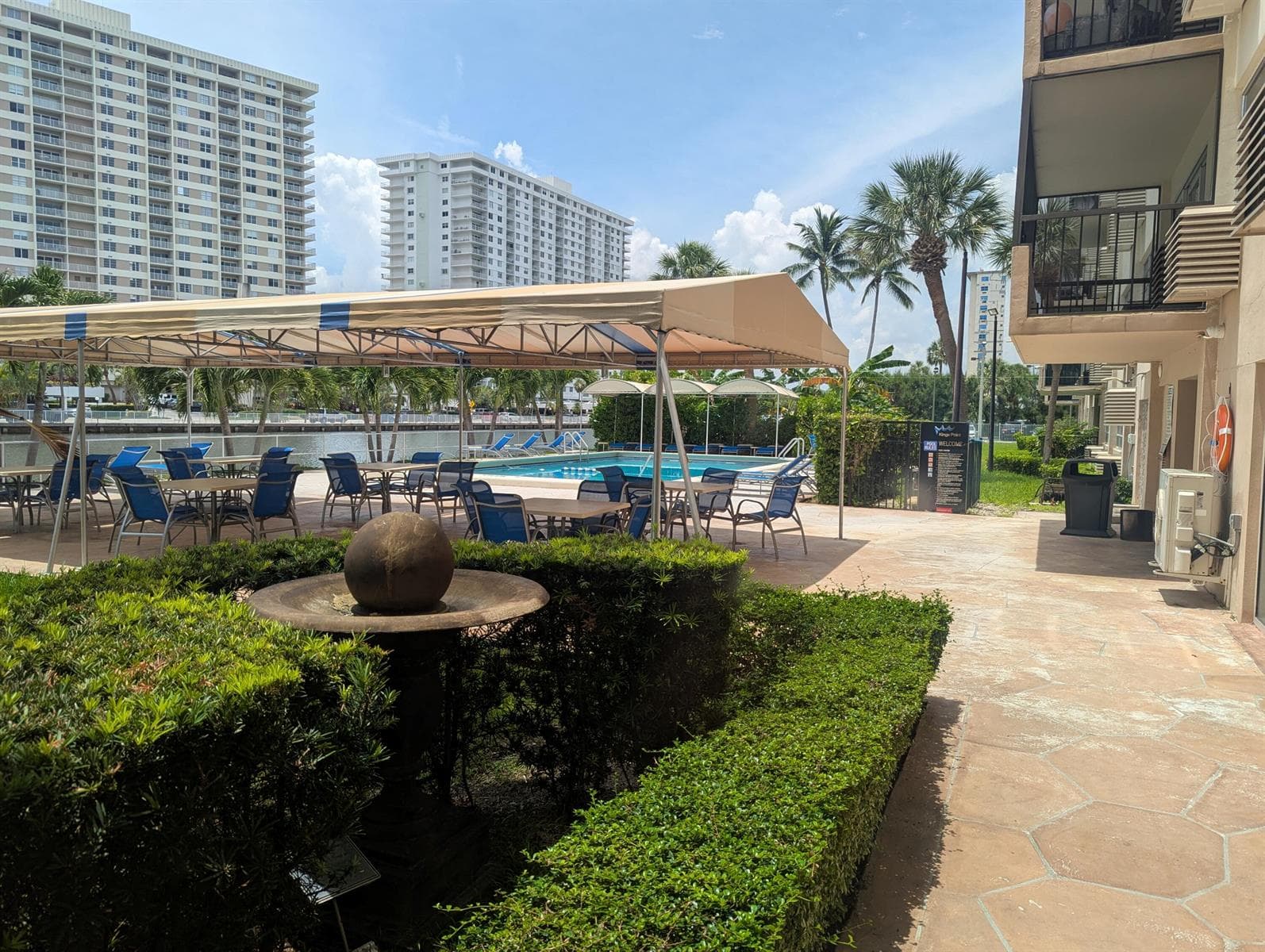 pool area 2