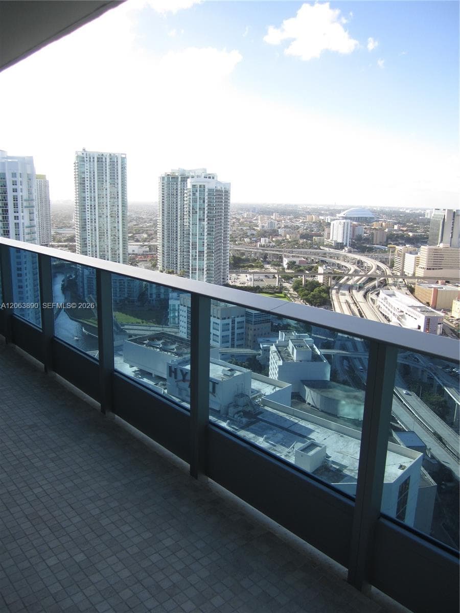 Epic · #3809 in Miami - Photo 13