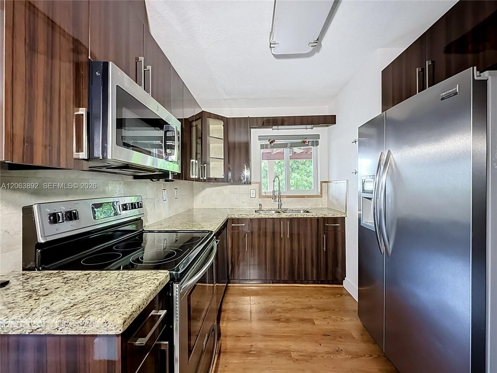 145 W 57th St photo 19