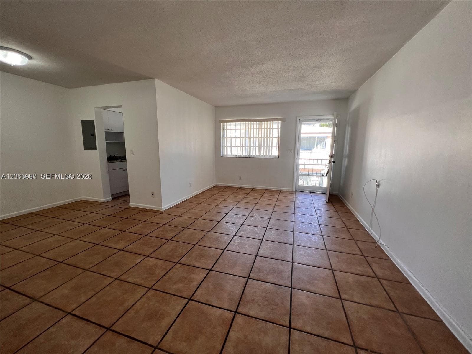TOWN & COUNTRY APTS CONDO · #207 in Hollywood - Photo 9