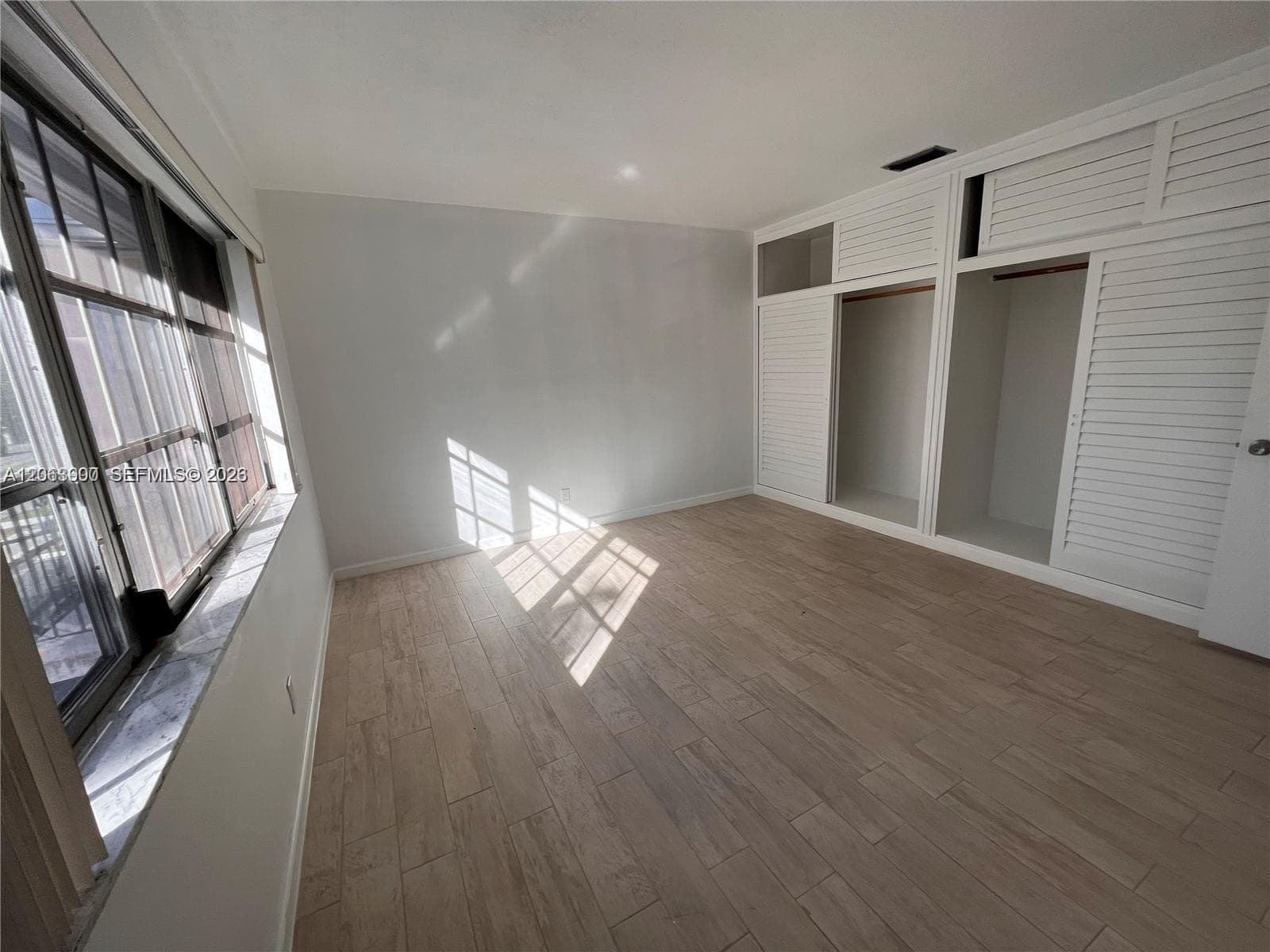 TOWN & COUNTRY APTS CONDO · #207 in Hollywood - Photo 11
