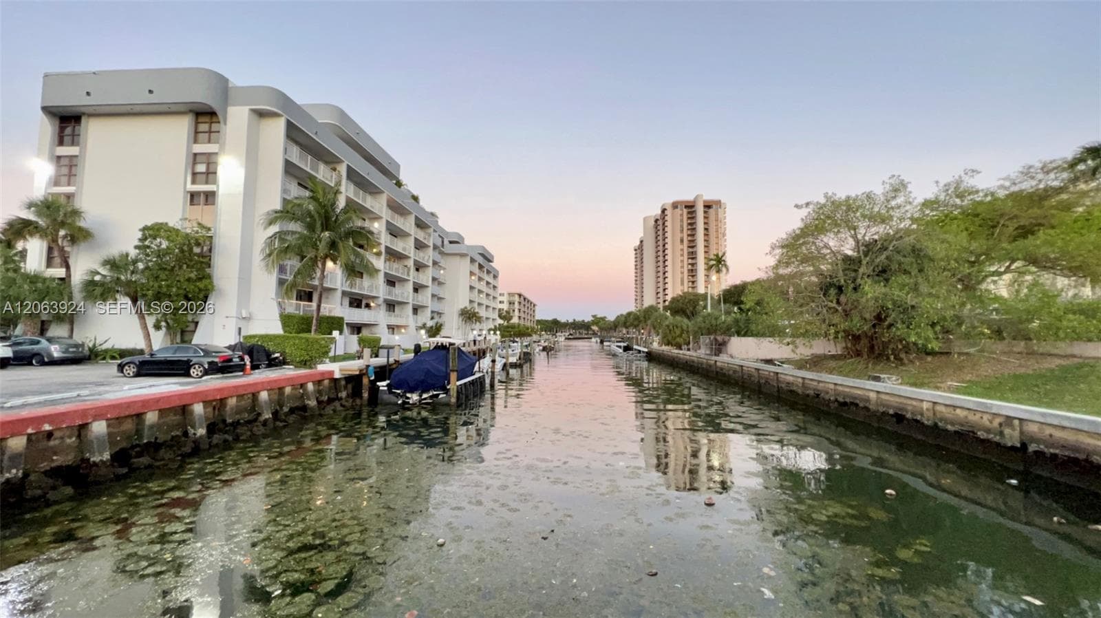CRICKET CLUBHOUSE CONDO · #408 in Miami - Photo 3