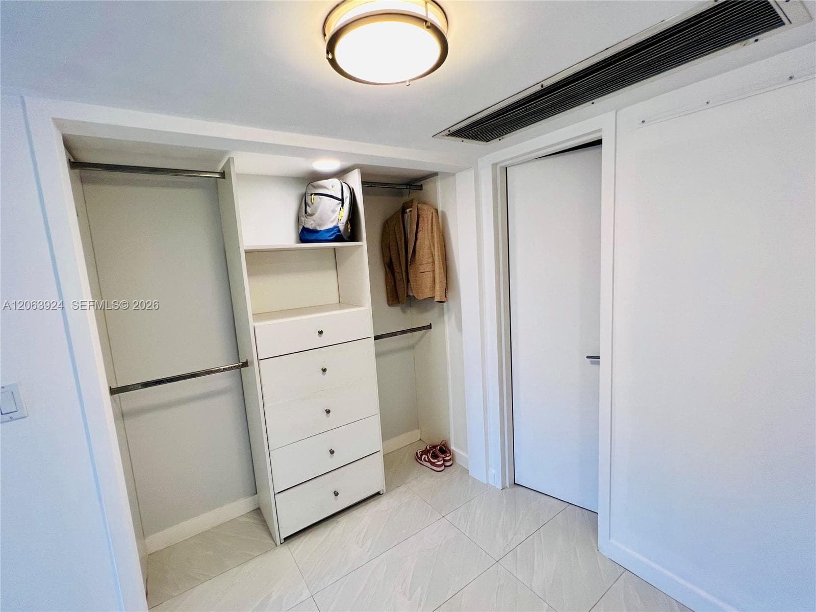 CRICKET CLUBHOUSE CONDO · #408 in Miami - Photo 25