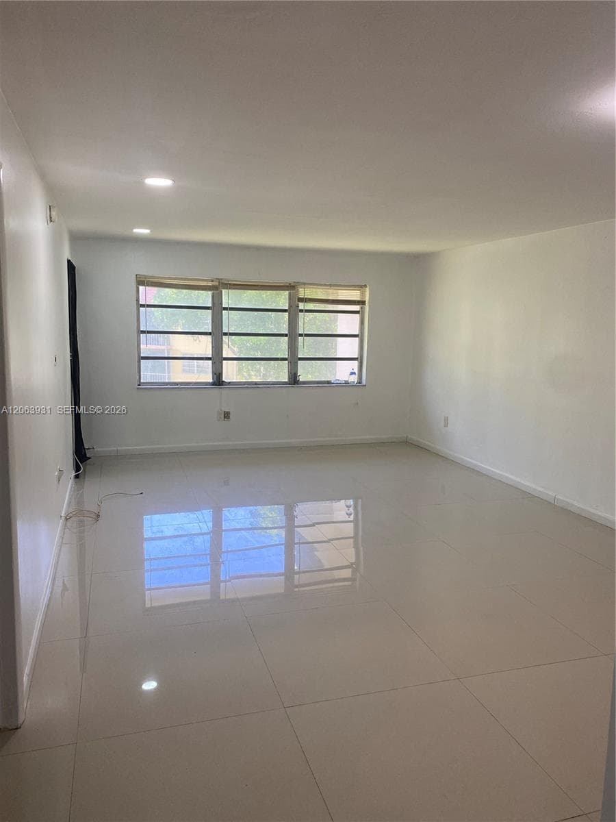 FIRST HORIZONS CONDO · #309 in Miami - Photo 3