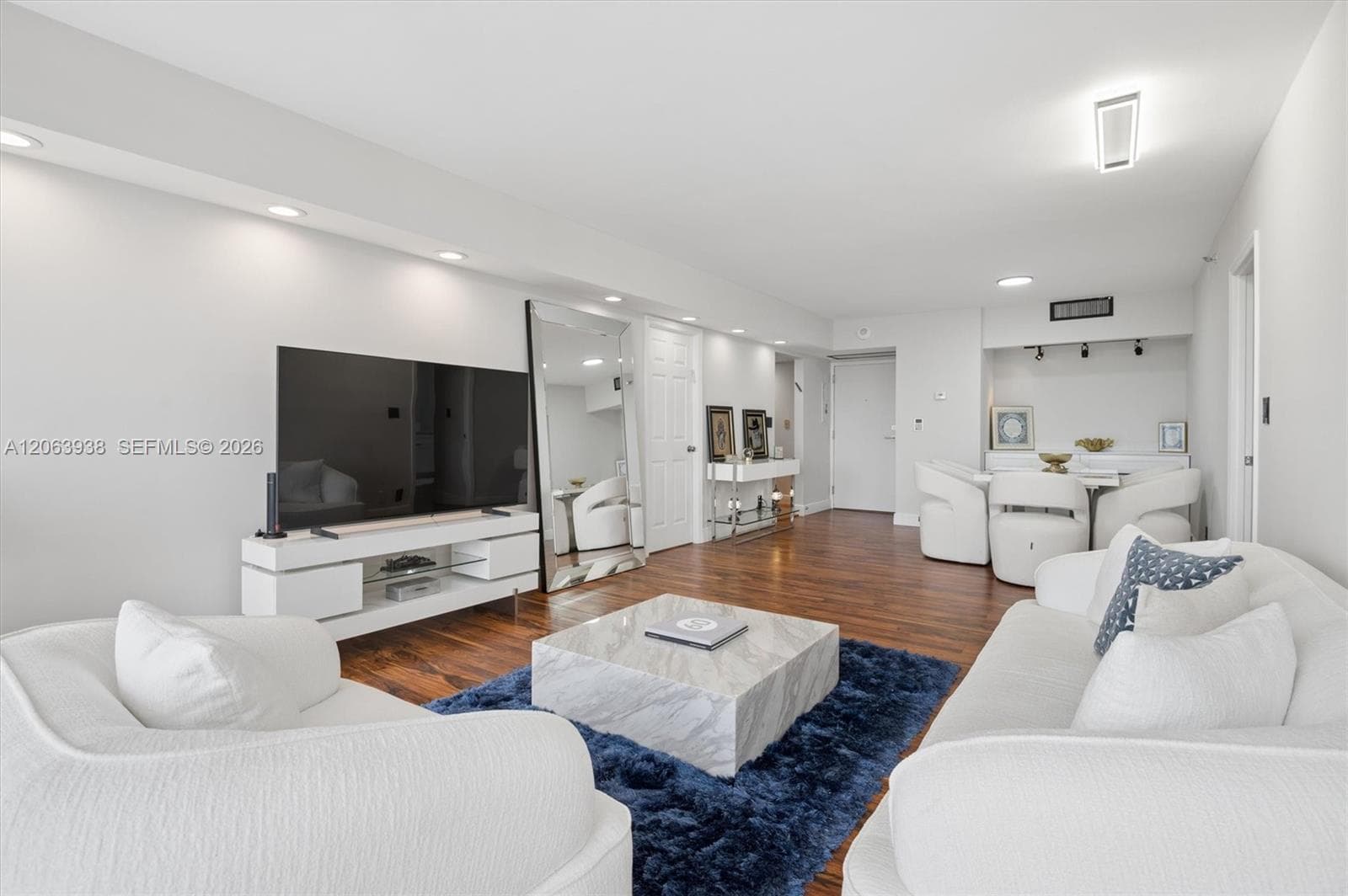 Delvista Towers · #1014 in Aventura - Photo 1
