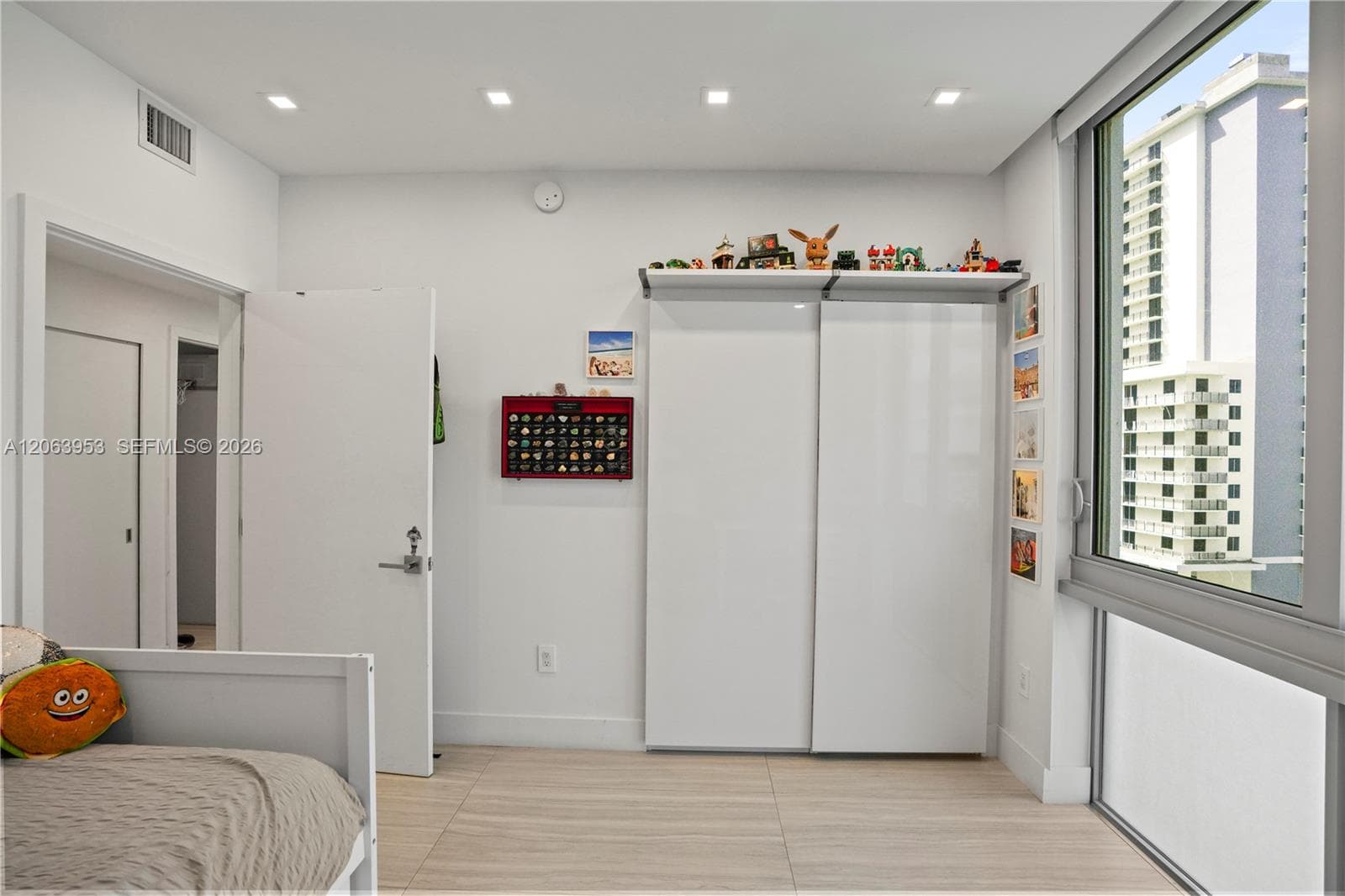 THE HARBOUR NORTH CONDO · #1601+2 Parkings in North Miami Beach - Photo 12