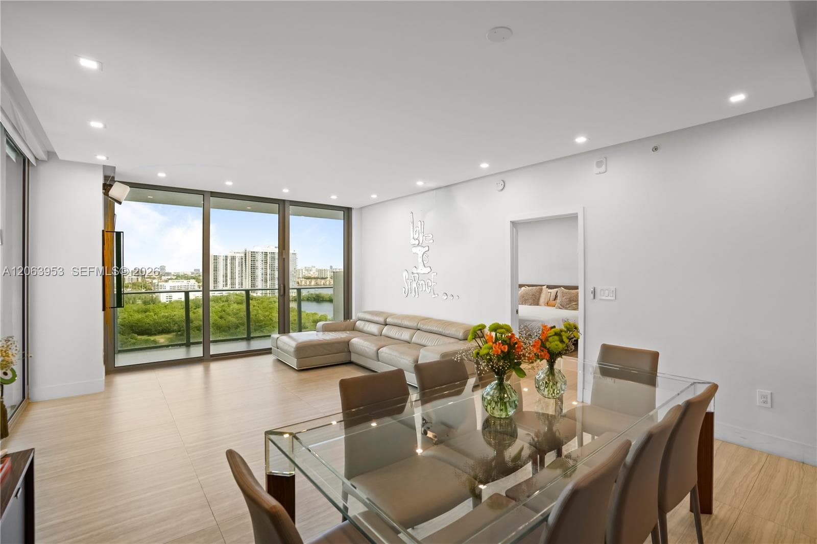 THE HARBOUR NORTH CONDO · #1601+2 Parkings in North Miami Beach - Photo 7