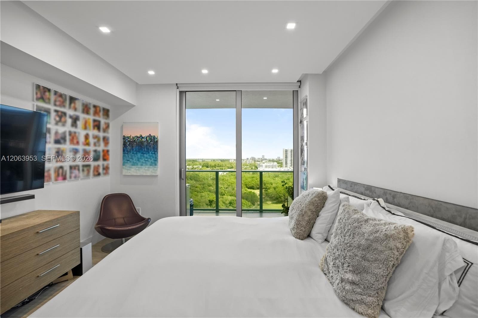 THE HARBOUR NORTH CONDO · #1601+2 Parkings in North Miami Beach - Photo 9