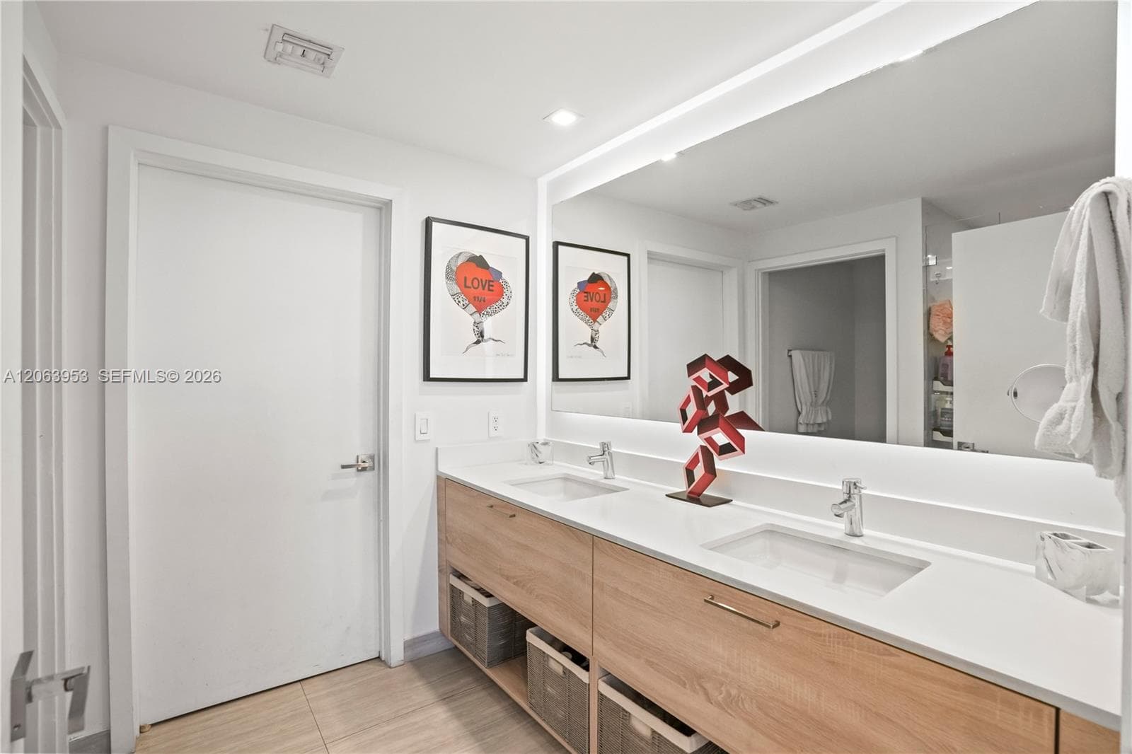 THE HARBOUR NORTH CONDO · #1601+2 Parkings in North Miami Beach - Photo 10