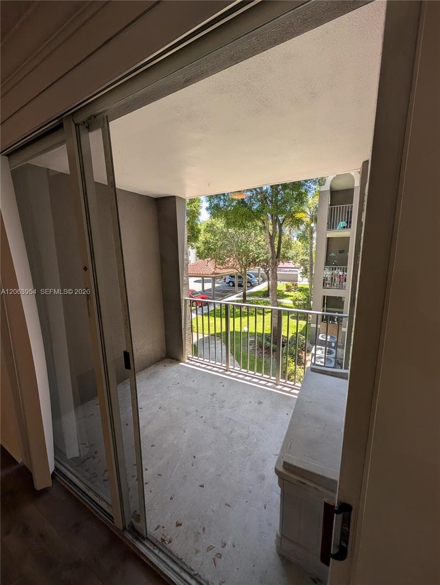 GABLES COURT CONDO · #203 in Miami - Photo 15
