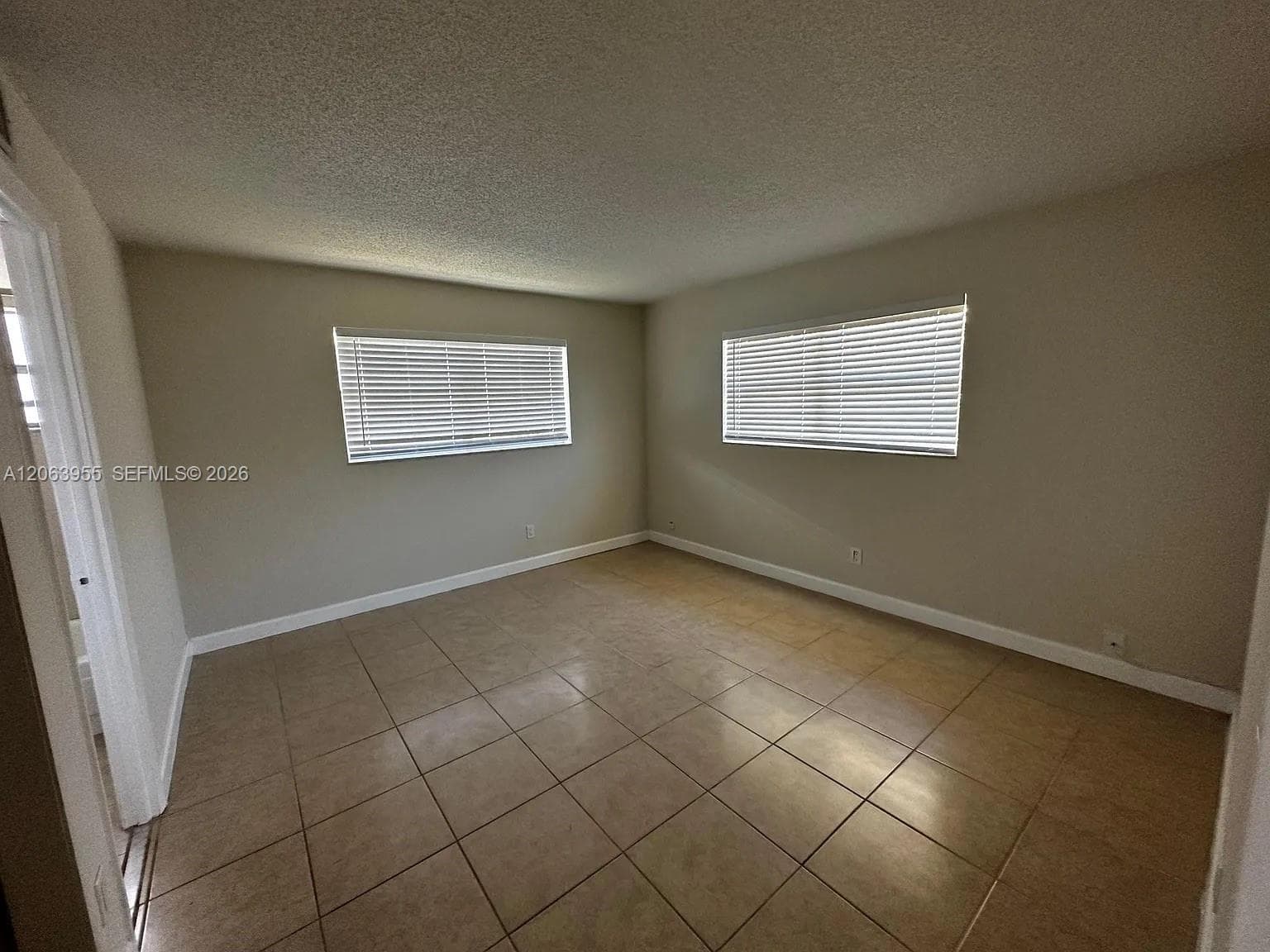 CRYSTAL HILLS II CONDO · #6 in Deerfield Beach - Photo 5