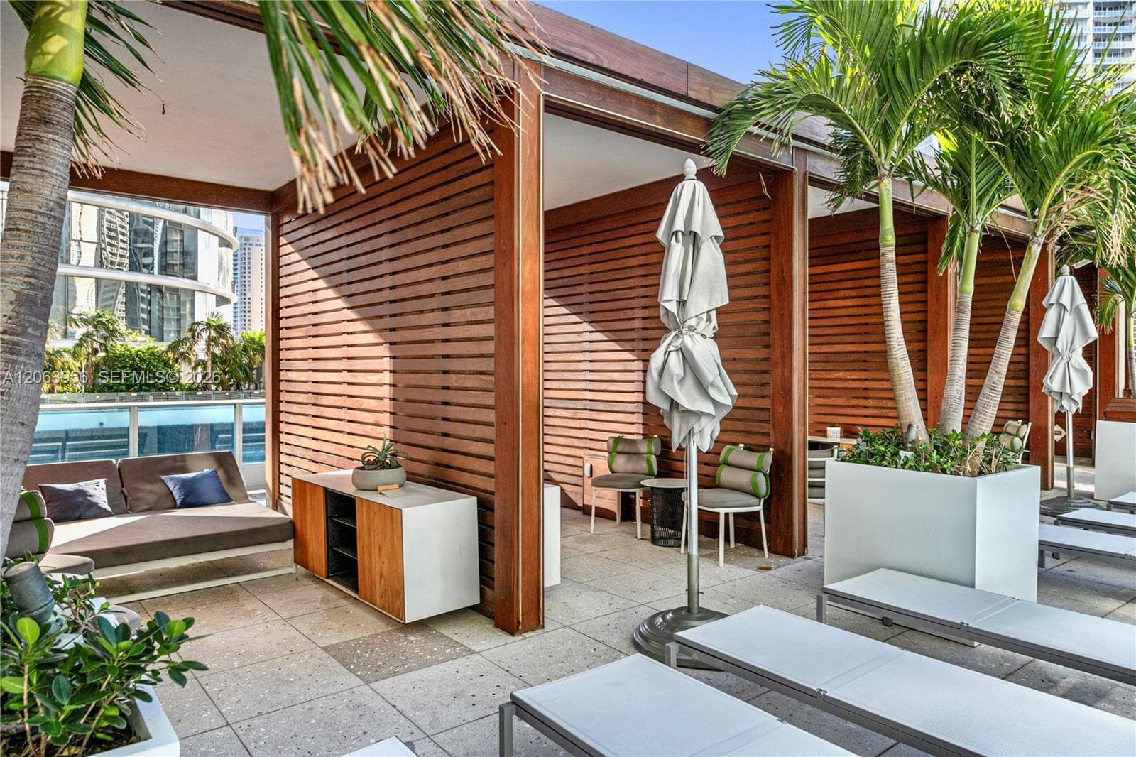 Epic · #503 in Miami - Photo 20