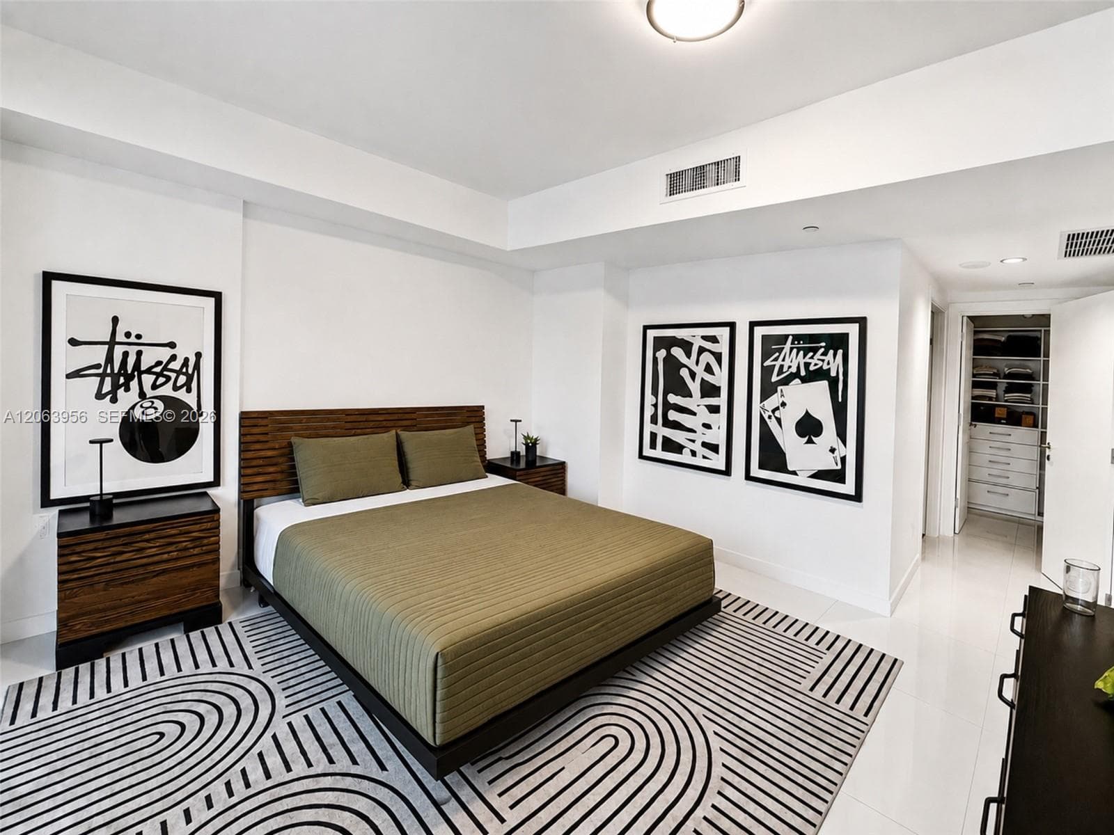 Epic · #503 in Miami - Photo 10