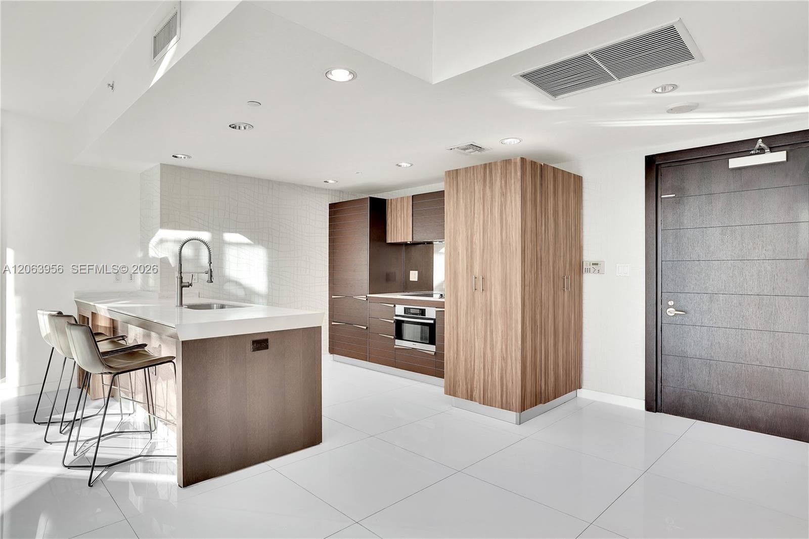 Epic · #503 in Miami - Photo 14