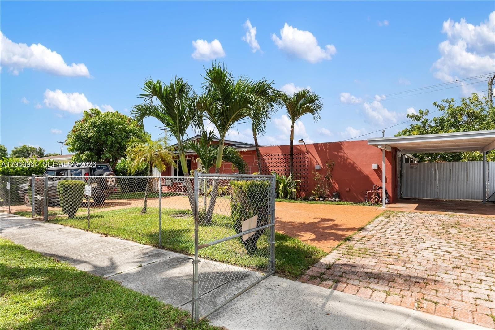 1211 NW 179th St photo 1