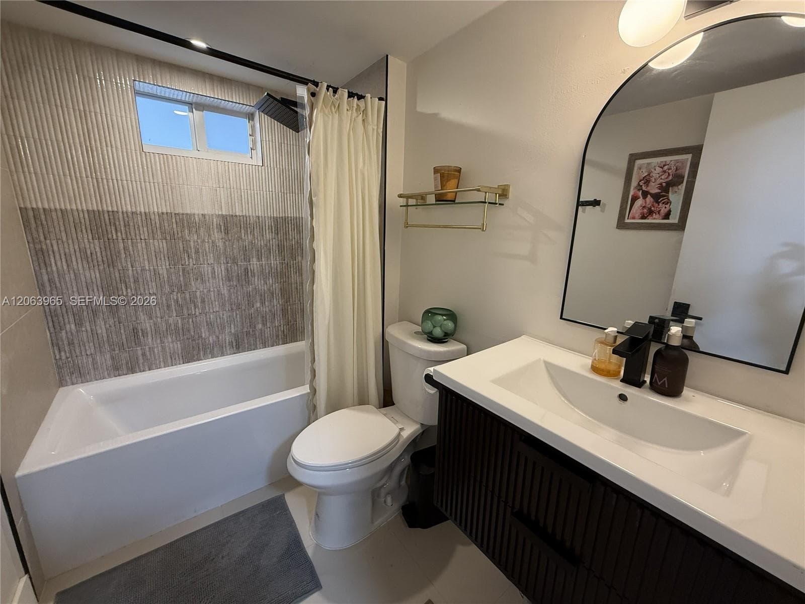 West Bay Gardens Condo · #305 in Miami Beach - Photo 17