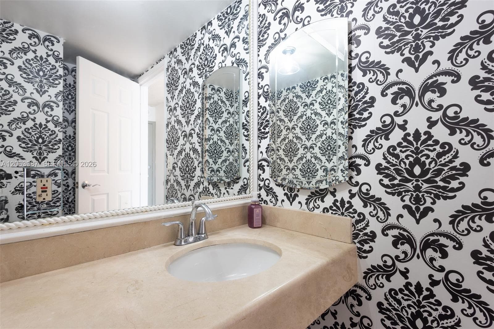 AQUASOL CONDO · #7B in Miami Beach - Photo 30