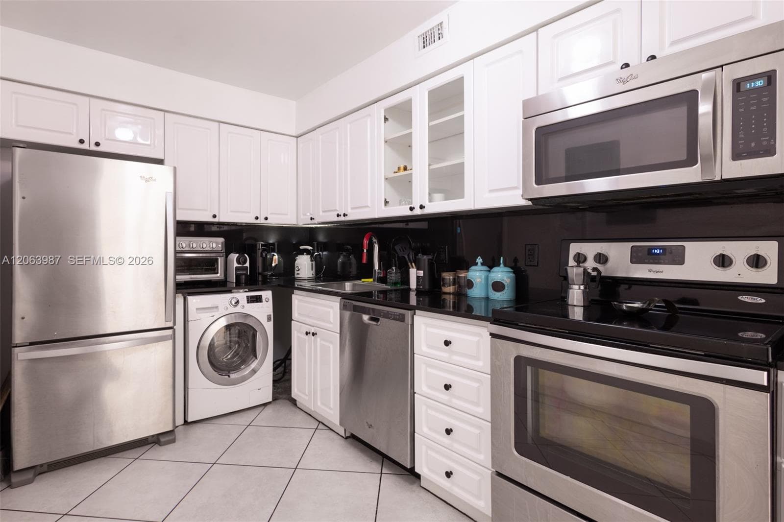 AQUASOL CONDO · #7B in Miami Beach - Photo 31