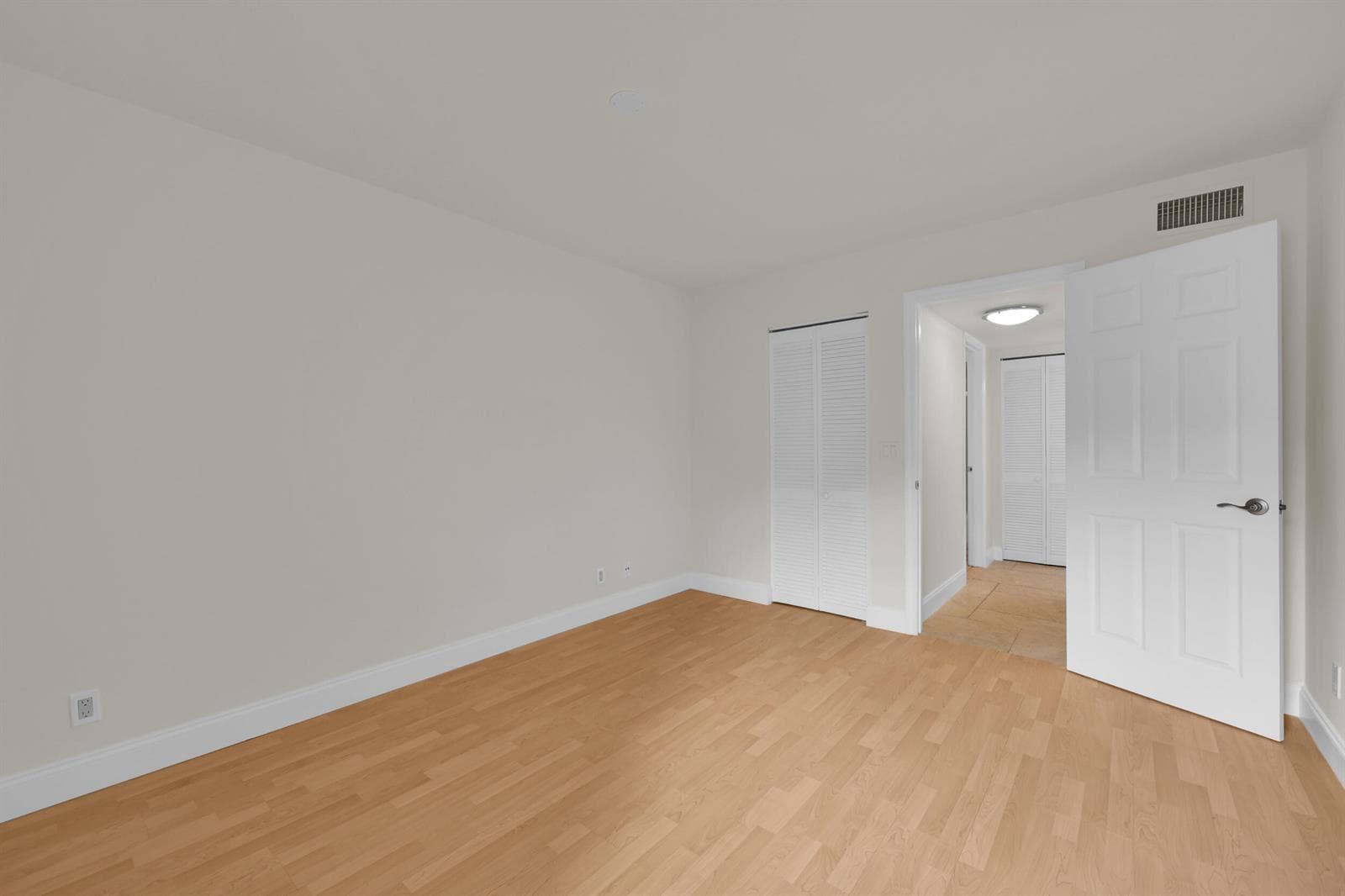 21_8p3a9876