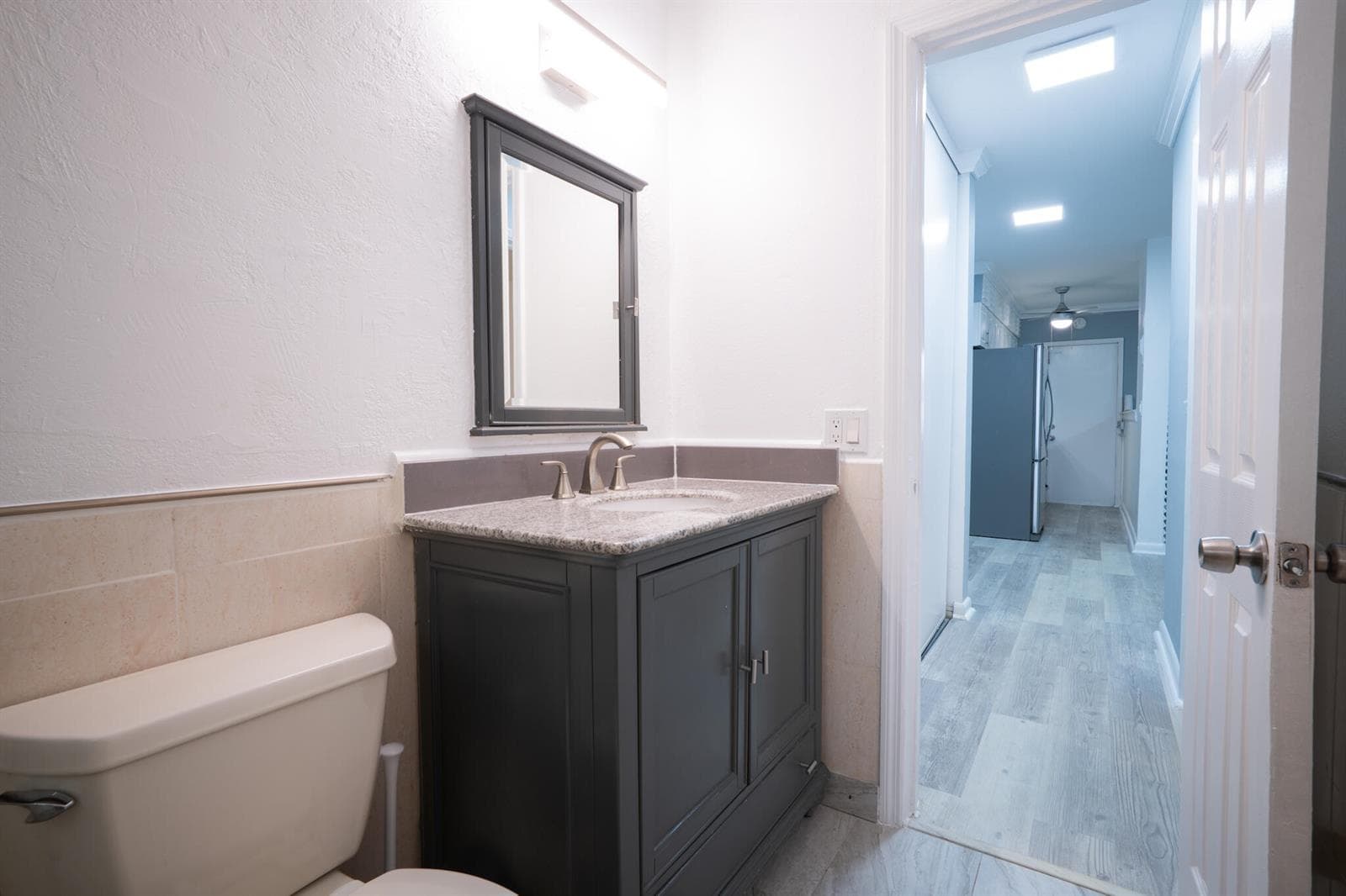 Bathroon 2