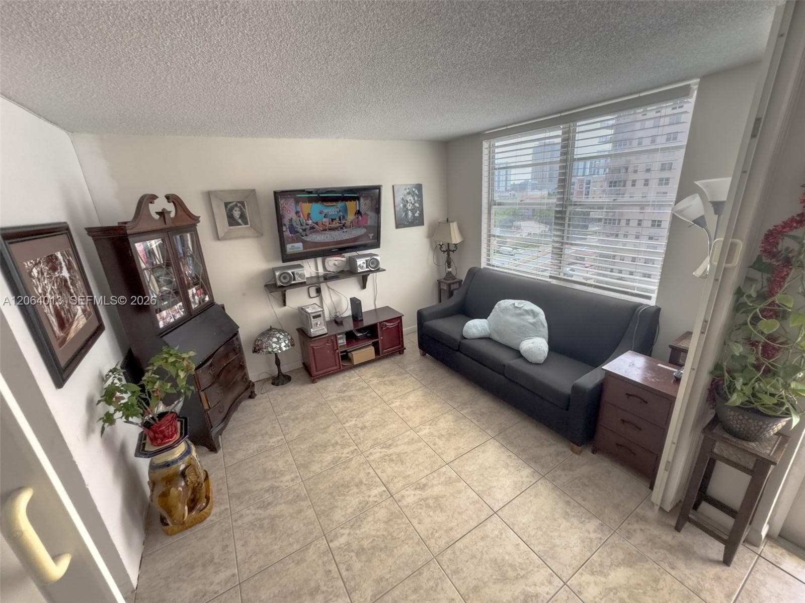 WINSTON TOWERS · #808 in Sunny Isles Beach - Photo 7