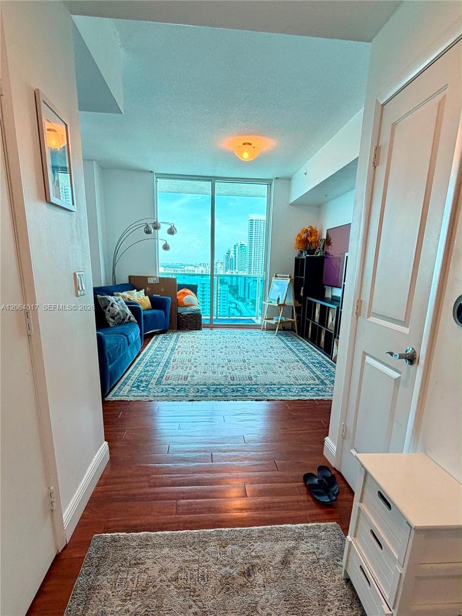 Ocean Marine Yacht Club · #2212 in Hallandale Beach - Photo 2