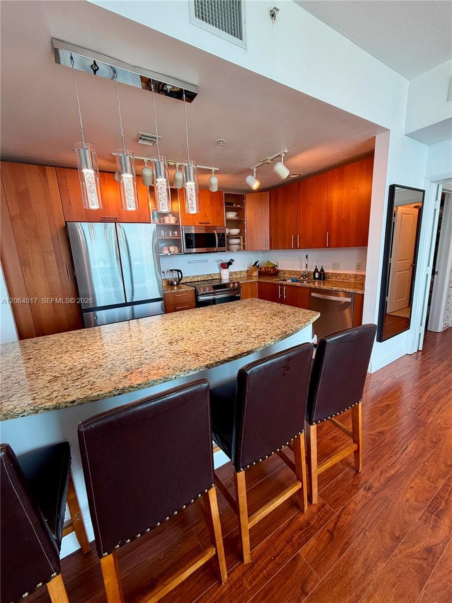 Ocean Marine Yacht Club · #2212 in Hallandale Beach - Photo 6