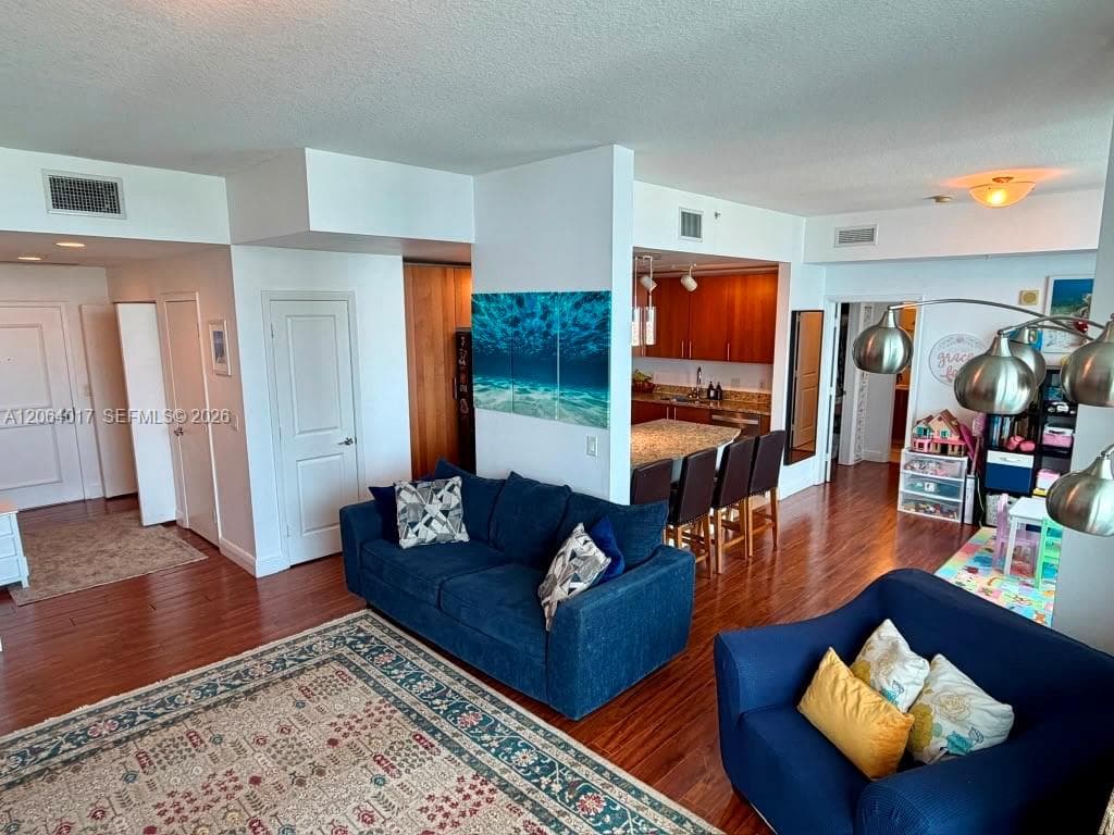 Ocean Marine Yacht Club · #2212 in Hallandale Beach - Photo 3