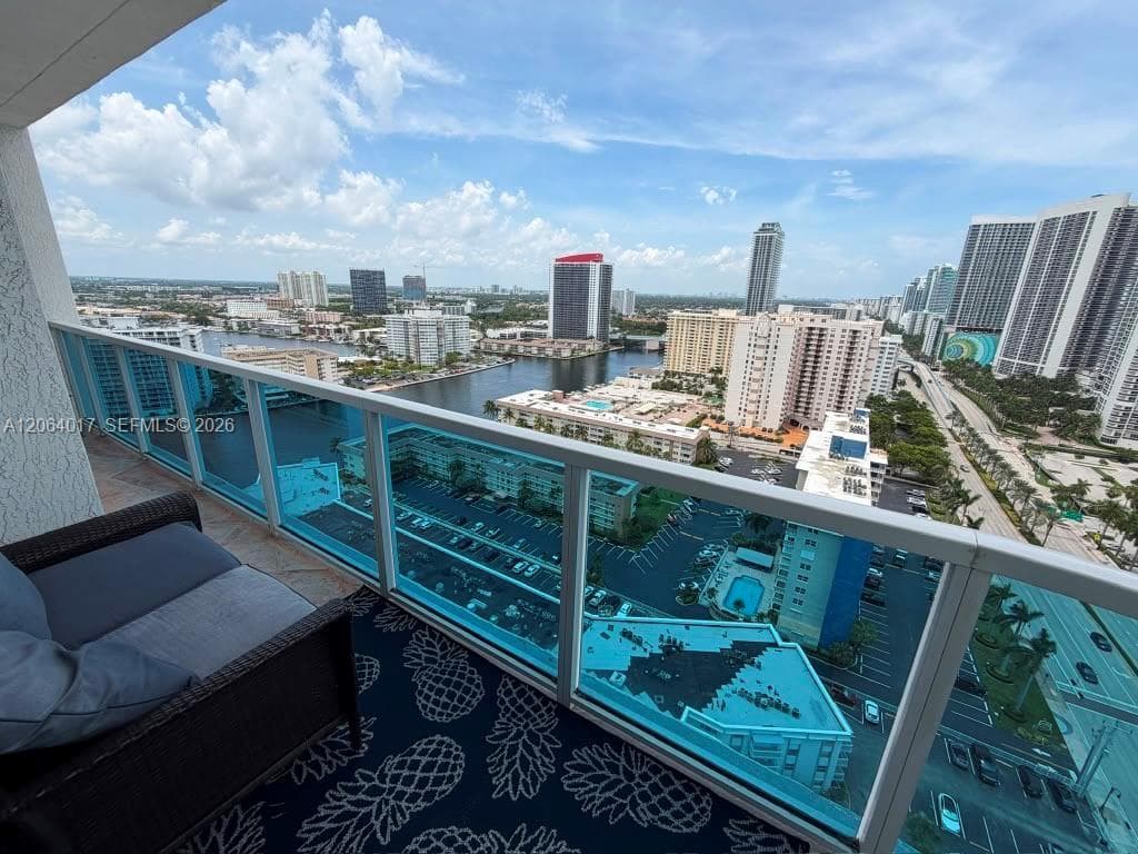 Ocean Marine Yacht Club · #2212 in Hallandale Beach - Photo 5