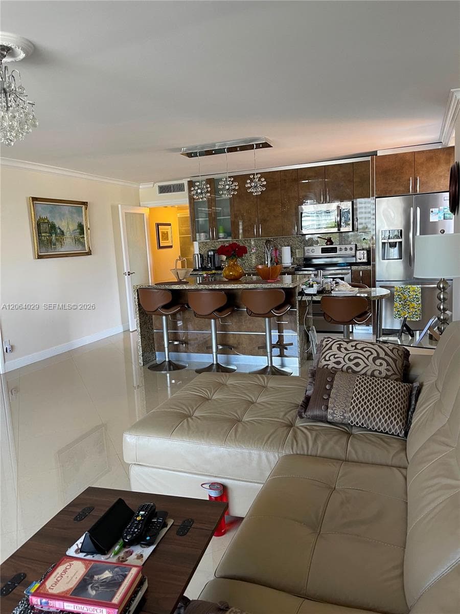 PRINCE GEORGE · #3L in Hallandale Beach - Photo 9