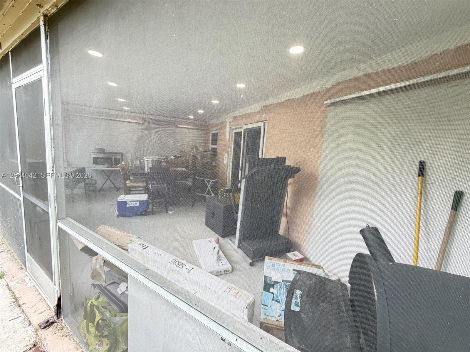 1250 NW 46th St photo 25