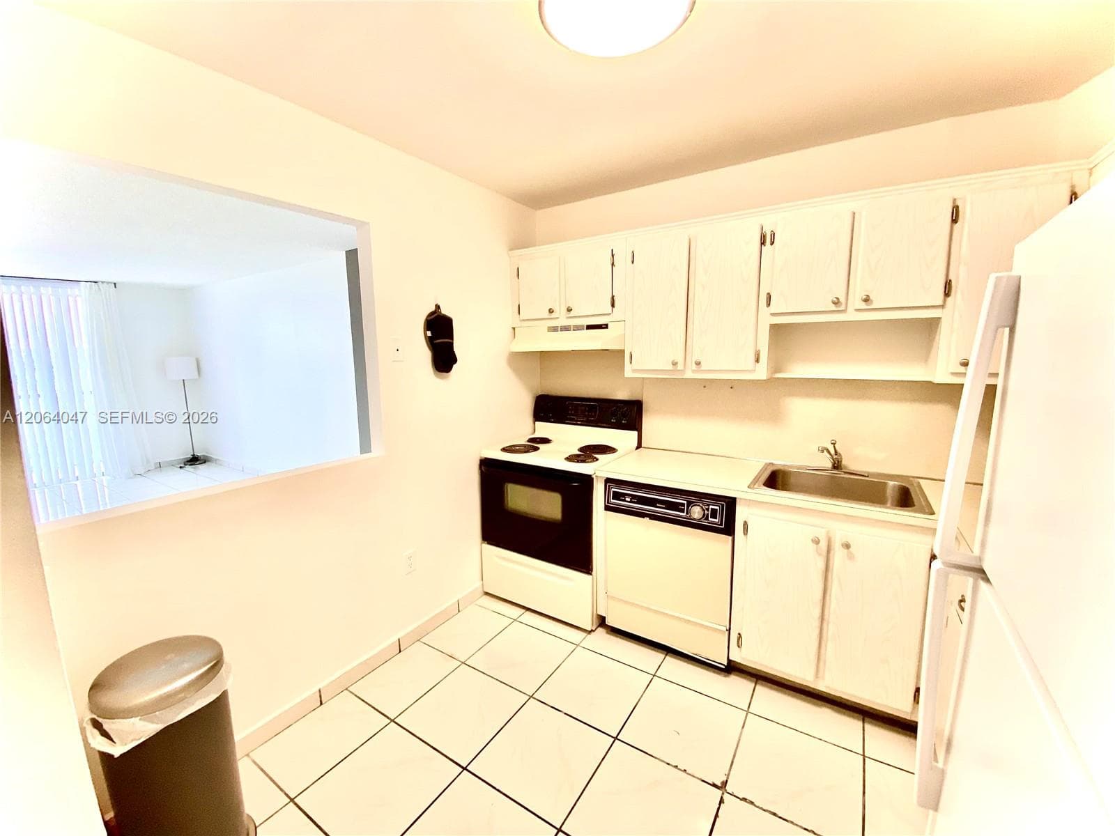 WOODSIDE APTS CONDO · #A536 in North Miami Beach - Photo 5