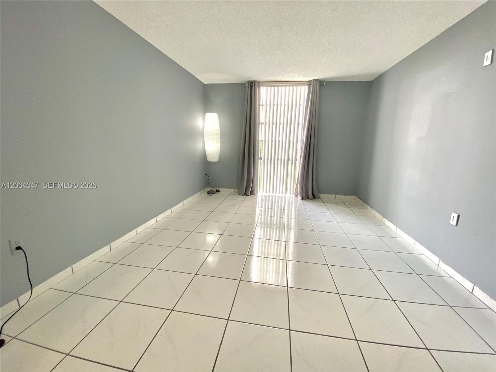 WOODSIDE APTS CONDO · #A536 in North Miami Beach - Photo 10