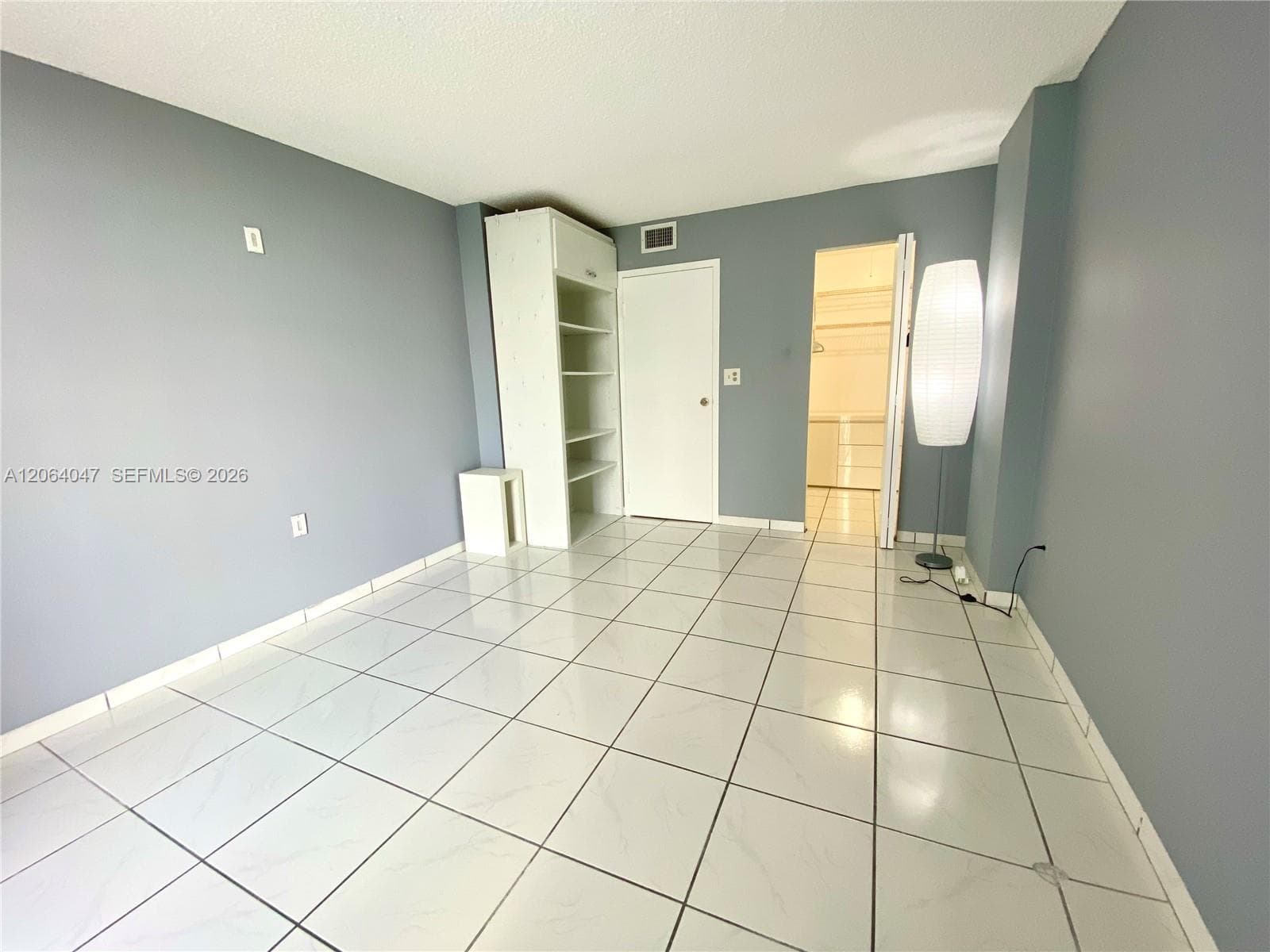 WOODSIDE APTS CONDO · #A536 in North Miami Beach - Photo 11