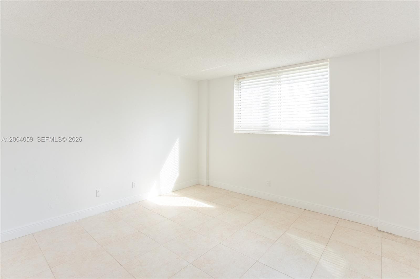 OCEANVIEW BUILDING B COND · #406 in Sunny Isles Beach - Photo 16