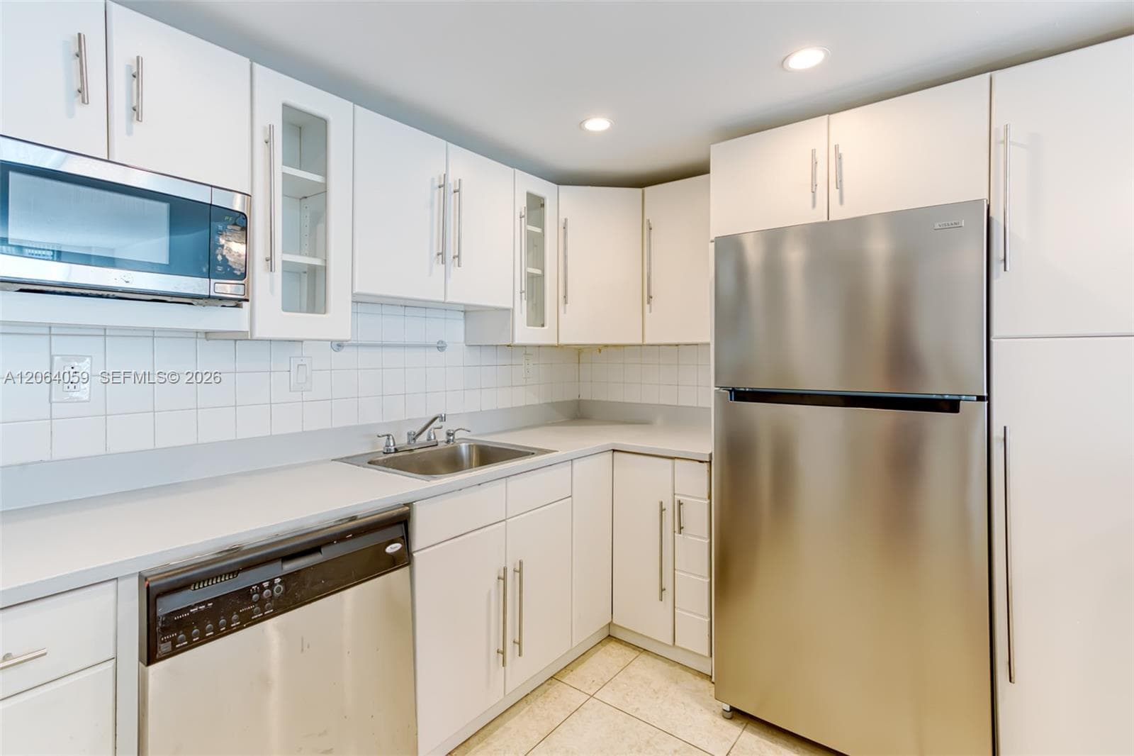 OCEANVIEW BUILDING B COND · #406 in Sunny Isles Beach - Photo 7