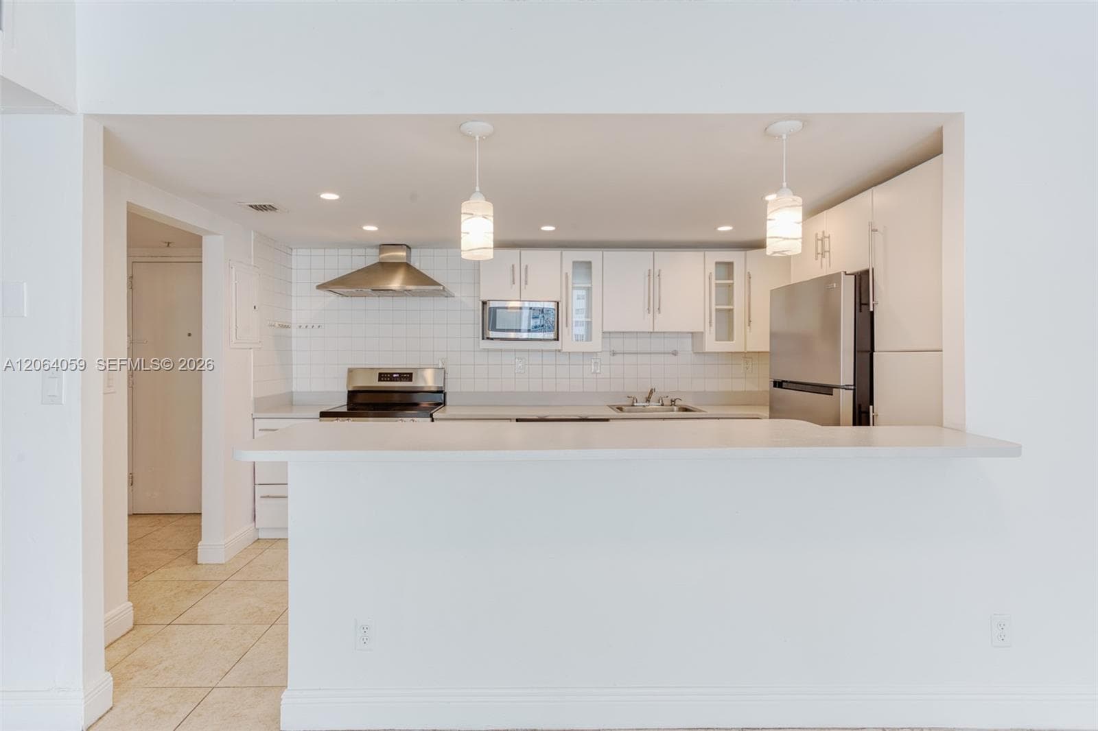 OCEANVIEW BUILDING B COND · #406 in Sunny Isles Beach - Photo 10