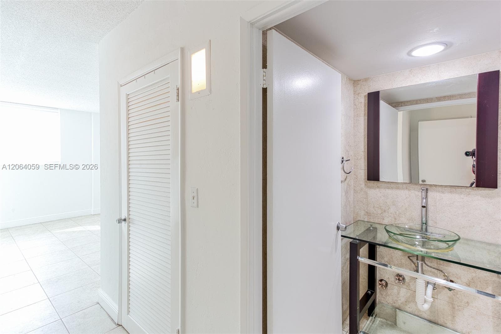 OCEANVIEW BUILDING B COND · #406 in Sunny Isles Beach - Photo 14
