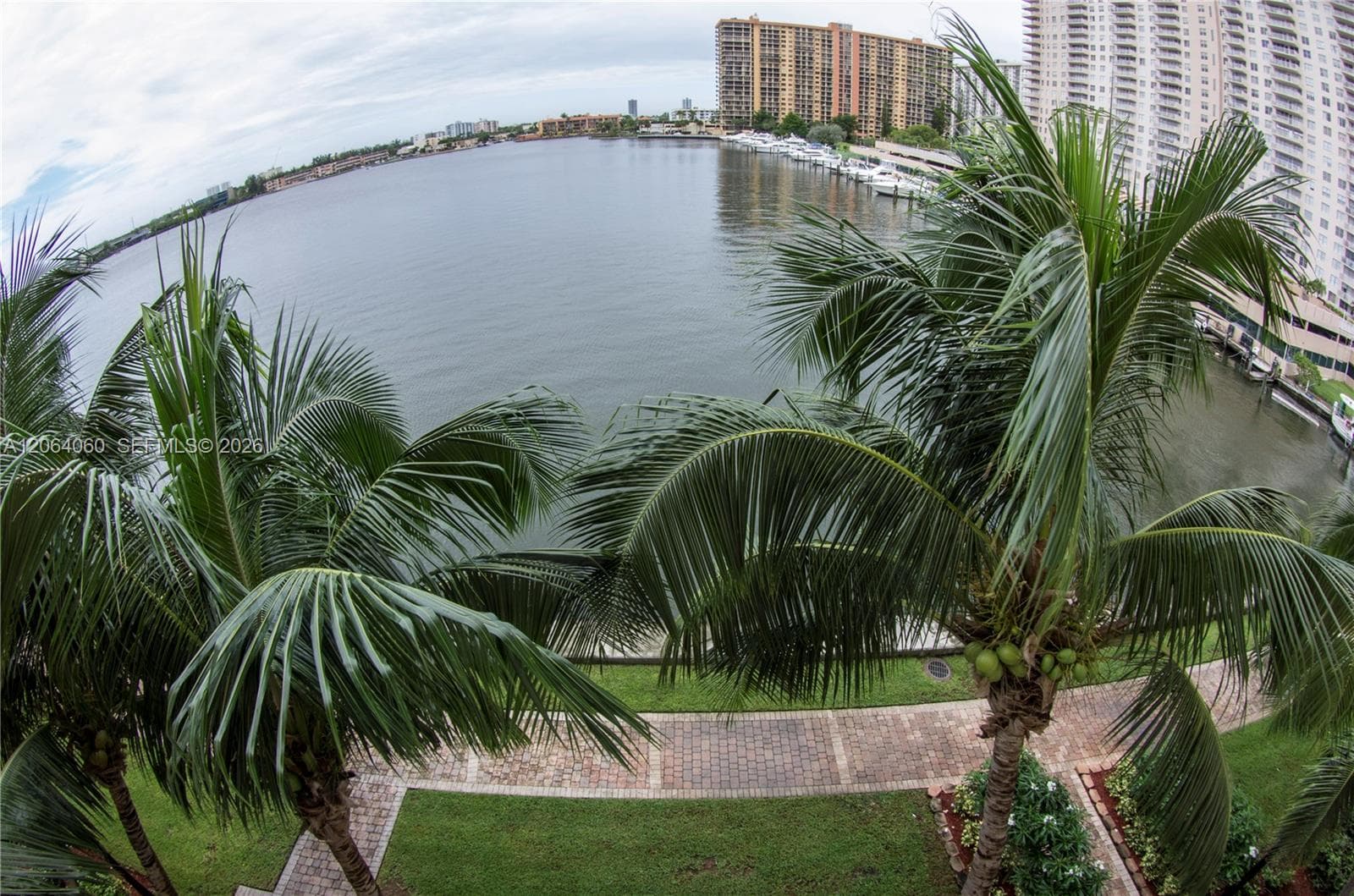 Porto Bellagio · #2408 in Sunny Isles Beach - Photo 32