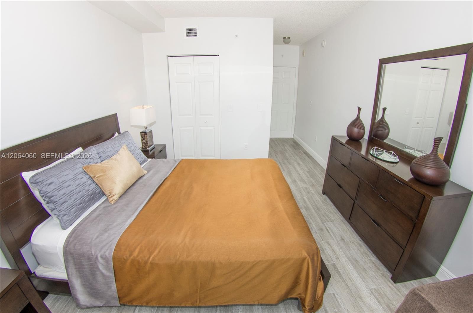 Porto Bellagio · #2408 in Sunny Isles Beach - Photo 24